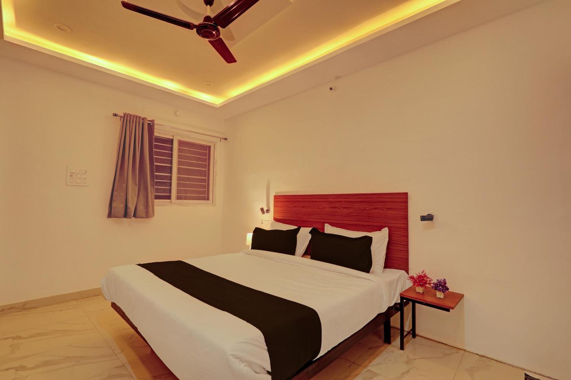 Hotel O Outer Inn Hyderabad Exterior foto